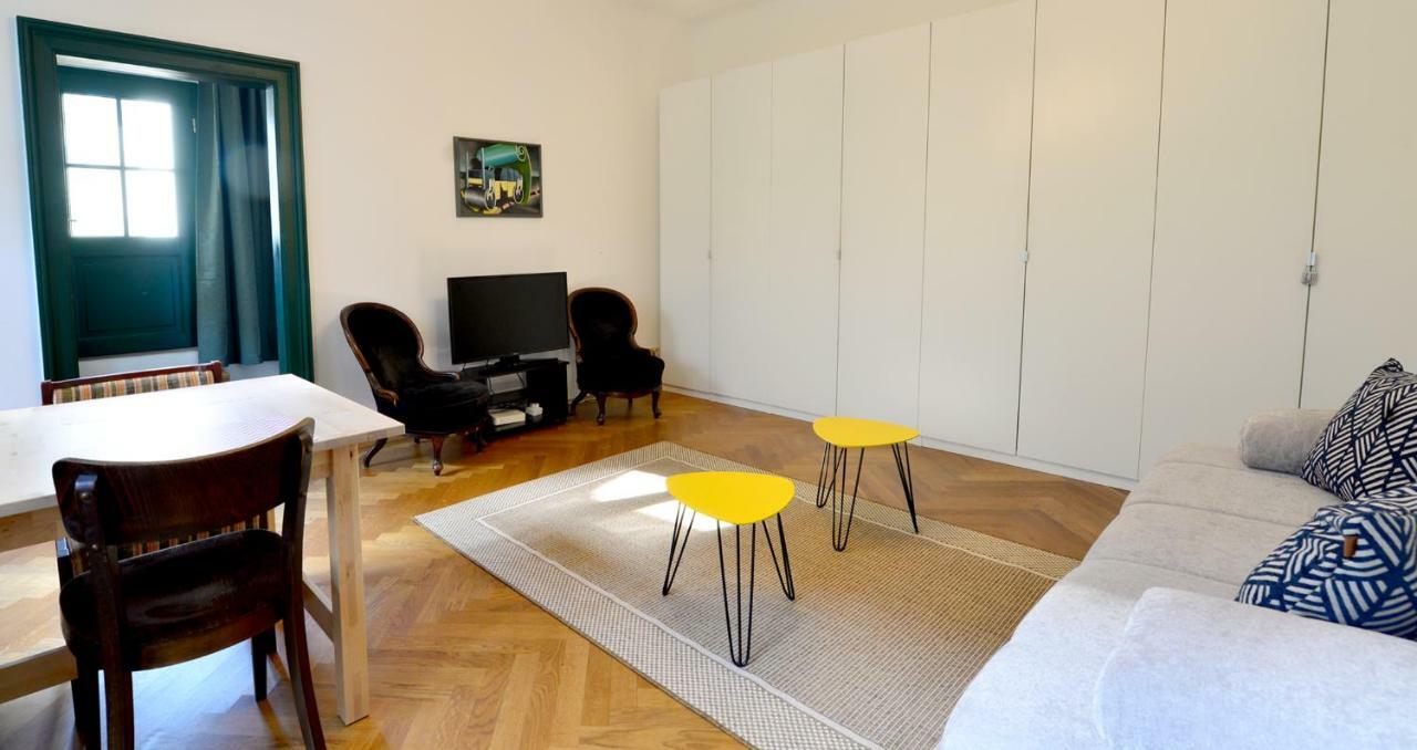Quiet & Green, With Terrace Vienna Exterior photo