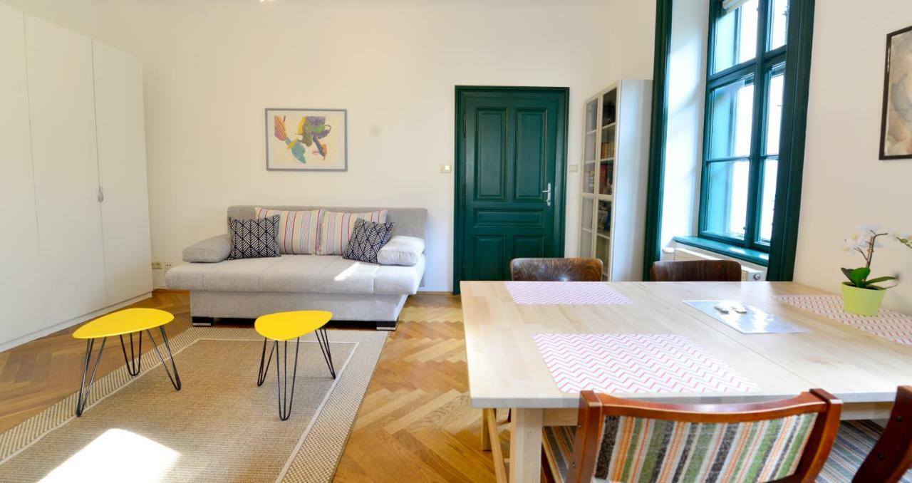 Quiet & Green, With Terrace Vienna Exterior photo